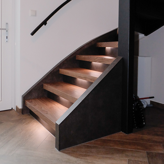 Betonlook met houtlook traprenovatie, traprenovatie expert, trap vernieuwen Weert, trap ververnieuwen Nederweert, traprenovatie Limburg, trappen vernieuwen Limburg, traprenovatie alle soorten trappen, traprenovatie weert, traprenovatie nederweert, trap renoveren, trap vernieuwen, trap vernieuwing, trap restylen, traprenovatiebedijf, traprenovatie bedrijf, traprenovatiespecialist, trap renovatie specialist, trap renovatie expert, traprenovatie maatwerk, traprenovatie vakspecialist, trap renoveren vakwerk, traprenovatie vakman, traprenovatie ambacht, ambachtelijke traprenovatie, ambachtelijke trapvernieuwing, traprenoveren, traprenovatie, trap laten renoveren, nieuwe trap maken, nieuwe trap kiezen, trapbekleding kiezen, https://level2traprenovatie.nl/